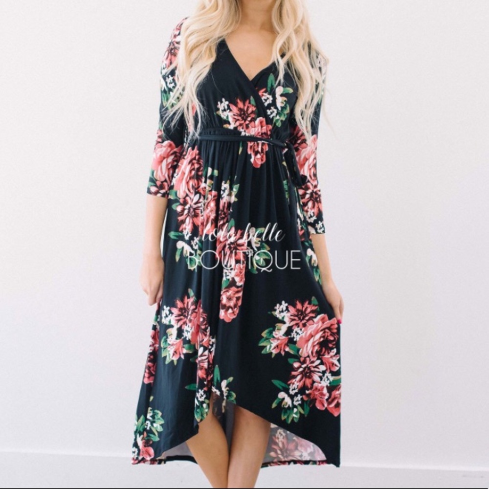 BEAUTIFUL black floral dress🖤❤️